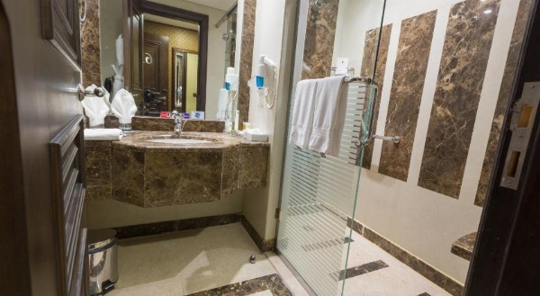 Ruve Al Madinah Hotel image 29